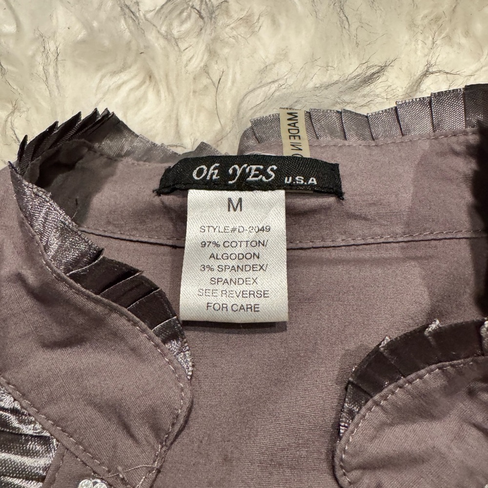 Oh Yes Gray Sheath Blouse with Mock Neck and Puff Sleeves - Picture 3 of 5